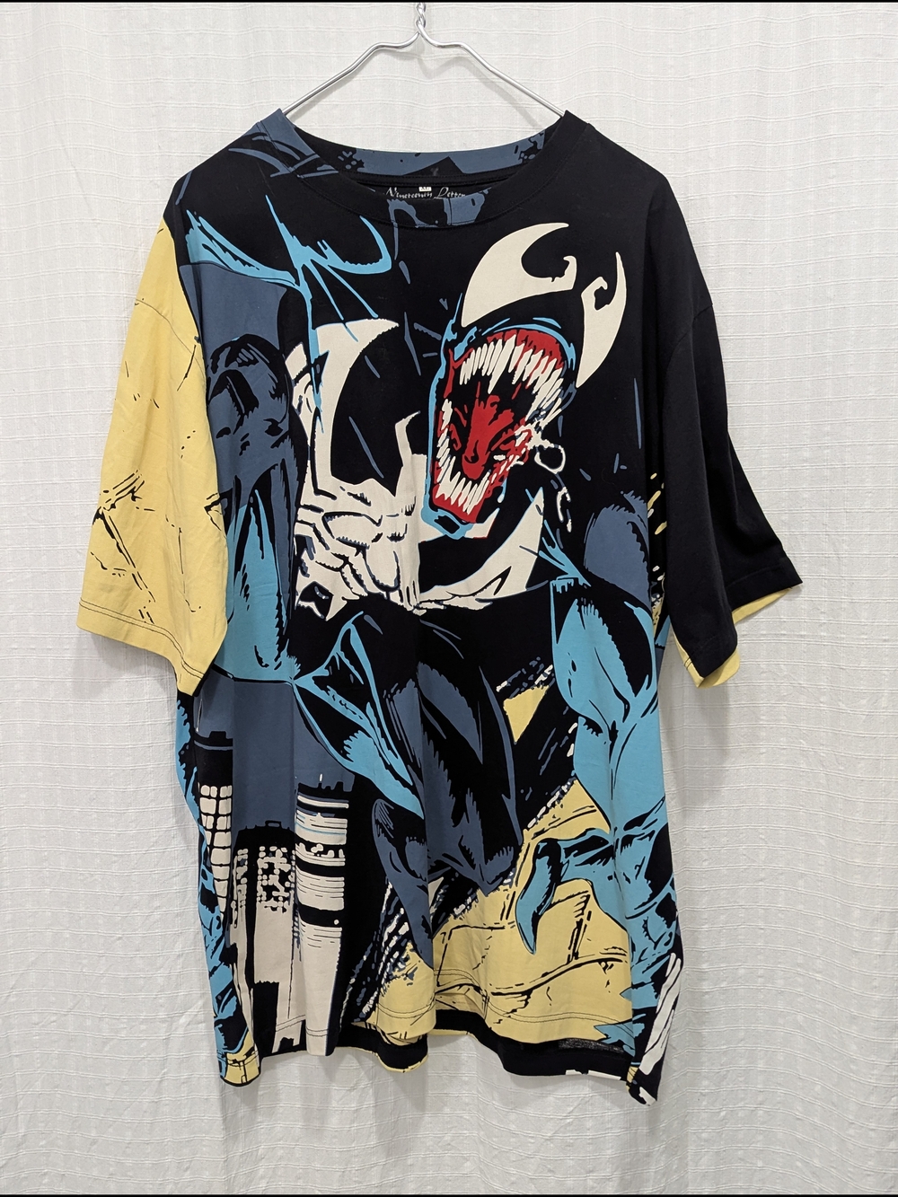 Venom All Over Graphic Short Sleeve Tee Black/Blue/Yellow Limited Print Mens XL